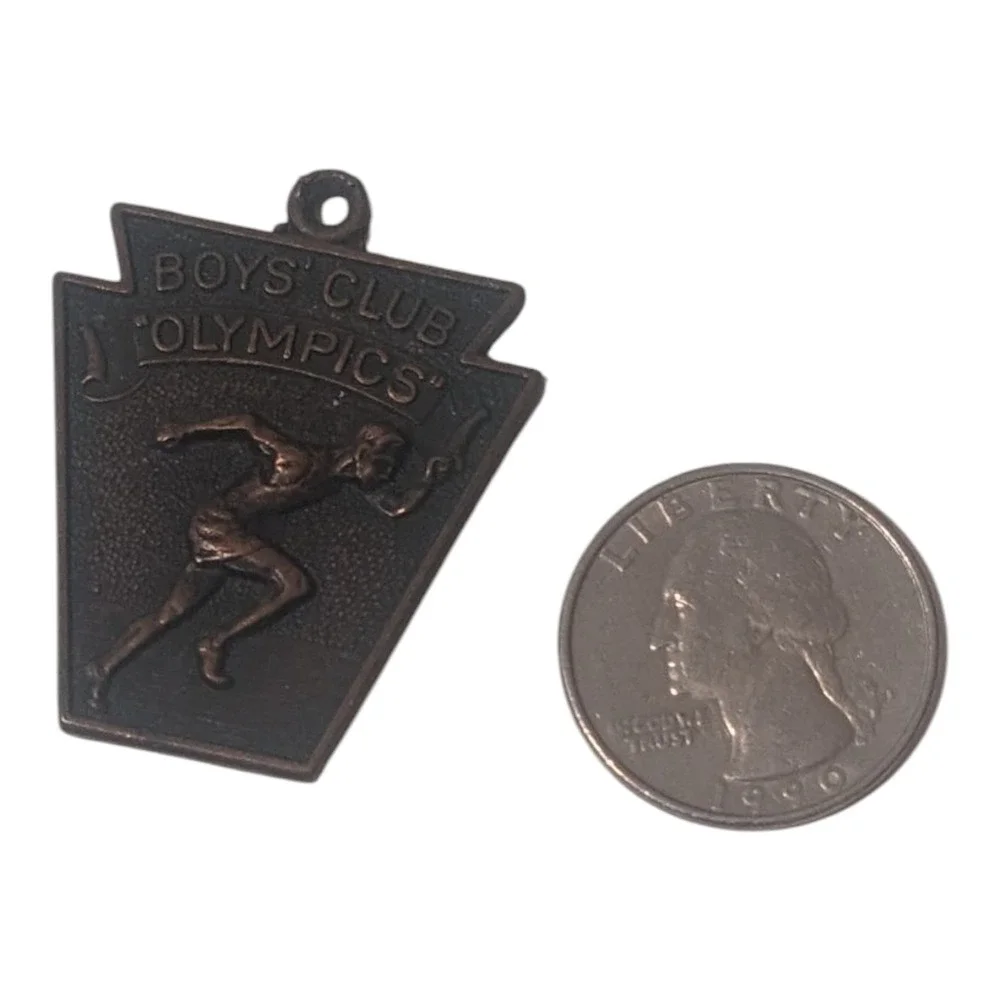 Vintage Boys' Club Olympics‎ Medal Bronze Tone Runner Sports Pendant